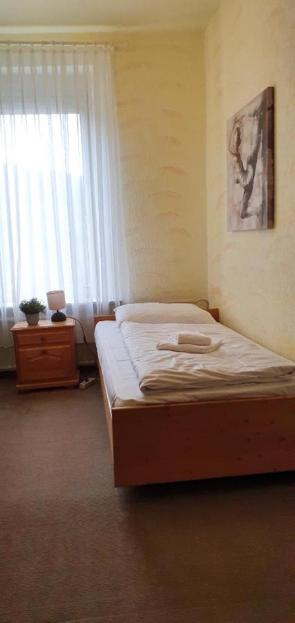 Hotel Zum Deutschen Eck Фельберт Экстерьер фото